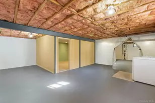 173 West End Ave, Shirley, NY 11967 - Photo 19