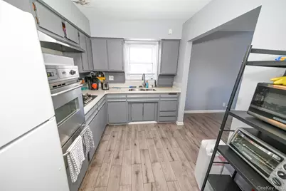 8223 Caldwell Avenue, Middle Village, NY 11379 - Photo 9