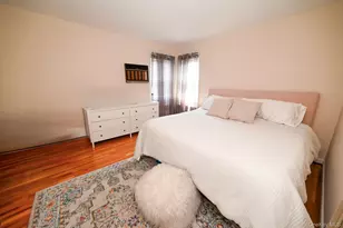 82-23 Caldwell Ave, Middle Village, NY 11379 - Photo 21
