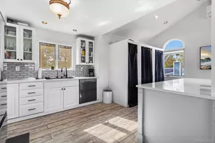 20 Malcolm St, Bellport, NY 11713 - Photo 5