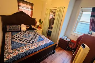 90-13 209th St, Queens Village, NY 11428 - Photo 5