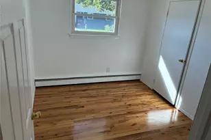 281 Fir Grove Rd, Ronkonkoma, NY 11779 - Photo 13