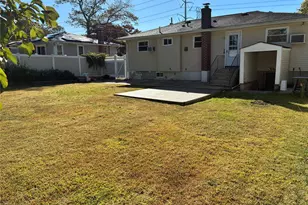 281 Fir Grove Rd, Ronkonkoma, NY 11779 - Photo 29