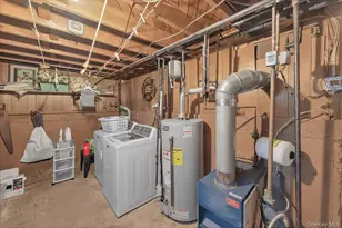 149 Avenue C, Holbrook, NY 11741 - Photo 15