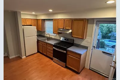 44 1/2 Avenue A #Rear, Port Washington, NY 11050 - Photo 3