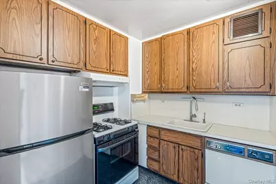 18-15 215th Street #15B, Bayside, NY 11360 - Photo 13