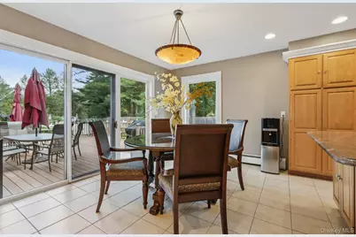 39 Virginia Lane, Thornwood, NY 10594 - Photo 15