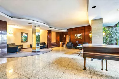 6120 Grand Central Parkway #B605, Forest Hills, NY 11375 - Photo 3