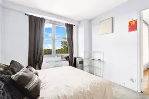 6120 Grand Central Pkwy, Forest Hills, NY 11375 - Photo 13