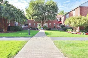 10 Bryant Crescent, White Plains, NY 10605 - Photo 25