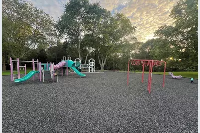 8 Potomac Court, Coram, NY 11727 - Photo 27