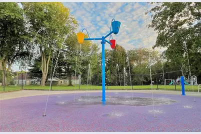 8 Potomac Court, Coram, NY 11727 - Photo 25