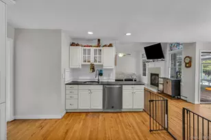 156 N Woods Rd, Calverton, NY 11933 - Photo 21