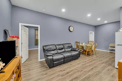 156 N Woods Road, Calverton, NY 11933 - Photo 35