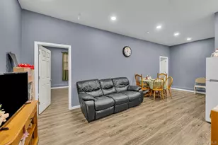 156 N Woods Rd, Calverton, NY 11933 - Photo 35