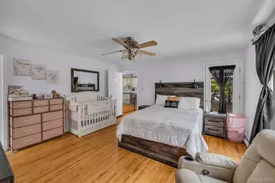 156 N Woods Road, Calverton, NY 11933 - Photo 25