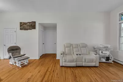 156 N Woods Road, Calverton, NY 11933 - Photo 15