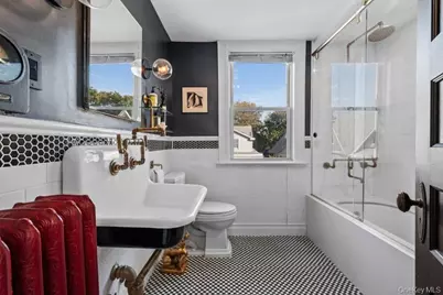 51 De Koven Court, Brooklyn, NY 11230 - Photo 23