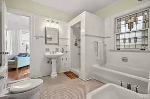 51 Dekoven Ct, Brooklyn, NY 11230 - Photo 17