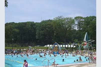 80 Walnut Drive, East Hills, NY 11576 - Photo 27