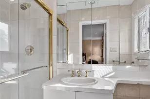 80 Walnut Dr, East Hills, NY 11576 - Photo 17