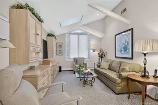 80 Walnut Dr, East Hills, NY 11576 - Photo 7