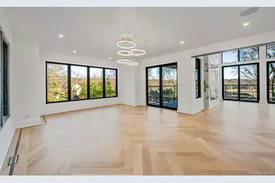 7 Riverview Terrace, Smithtown, NY 11787 - Photo 13