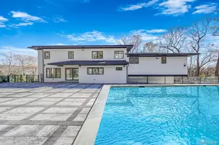 7 Riverview Terrace, Smithtown, NY 11787 - Photo 35