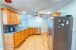 81 Kenwood Dr, Bohemia, NY 11716 - Photo 7