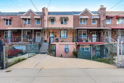 3339 Kingsland Avenue, Bronx, NY 10469 - Photo 1