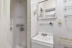 3339 Kingsland Ave, Bronx, NY 10469 - Photo 19