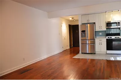 65-45 Yellowstone Boulevard #2B, Forest Hills, NY 11375 - Photo 3