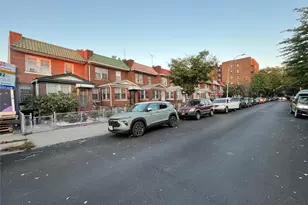 61-07 Saunders St, Rego Park, NY 11374 - Photo 5