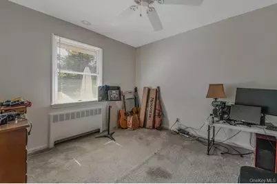 170 Wickfield Lane, North Babylon, NY 11703 - Photo 11