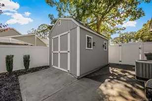 7 Plymouth St, Centereach, NY 11720 - Photo 9