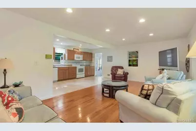 430 Grove Road, Southold, NY 11971 - Photo 7