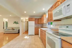 430 Grove Rd, Southold, NY 11971 - Photo 5