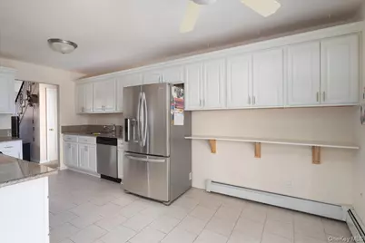 31 Parente Lane N, Island Park, NY 11558 - Photo 13