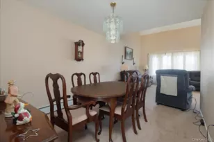 31 Parente Ln N, Island Park, NY 11558 - Photo 9