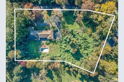 169 Middle Neck Road, Sands Point, NY 11050 - Photo 3