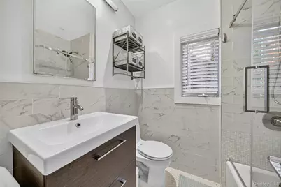 305 W 259th Street, Bronx, NY 10471 - Photo 17