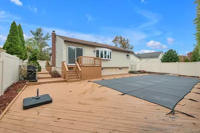 326 4th Street, East Northport, NY 11731 - Photo 21