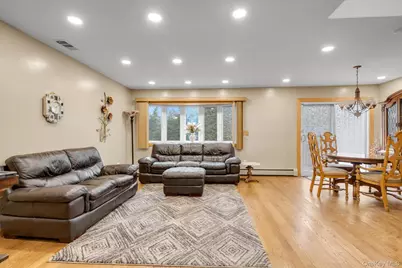 326 4th Street, East Northport, NY 11731 - Photo 3