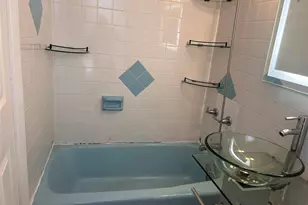 100-24 210th St, Queens Village, NY 11429 - Photo 15