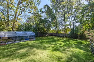 4 Model Ct, Rocky Point, NY 11778 - Photo 33