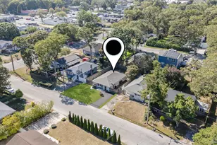 6 Bonny Dr, Mastic, NY 11950 - Photo 23