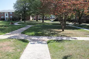 28 Dehaven Dr, Yonkers, NY 10701 - Photo 17