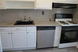 28 Dehaven Dr, Yonkers, NY 10701 - Photo 3