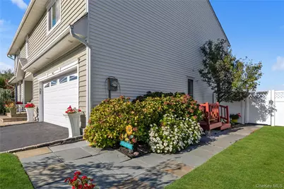 43 Oak Point Drive N, Bayville, NY 11709 - Photo 33