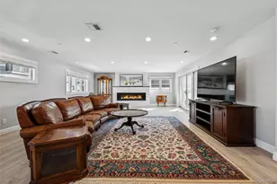 71 Michigan St, Long Beach, NY 11561 - Photo 11